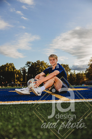 RyanKsr26@jadesignandphotollc197