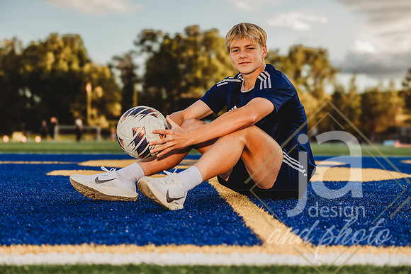 RyanKsr26@jadesignandphotollc198