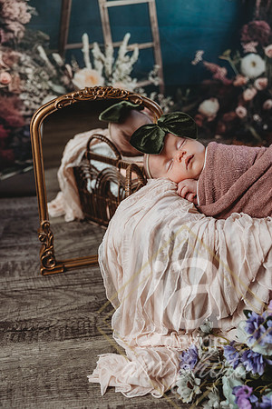 KBNewborn@jadesignandphotollc42