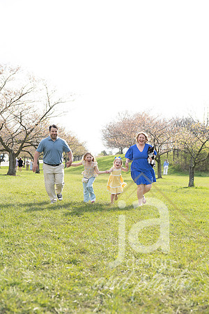 Galvanfam_springmini26@jadesignandphotollc65