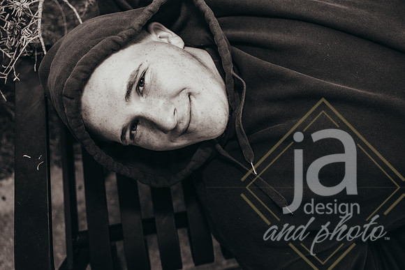 Rwarnersr25-@jadesignandphoto105