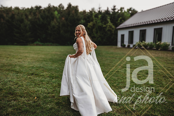 5.BridalSessionMorrisWedding@jadesignandphoto-60