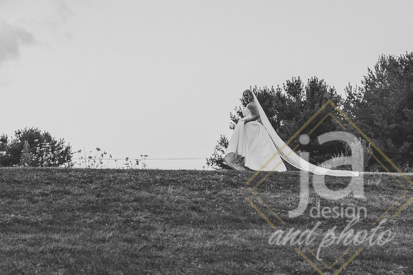 5.BridalSessionMorrisWedding@jadesignandphoto-89