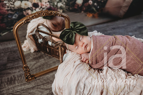 KBNewborn@jadesignandphotollc40