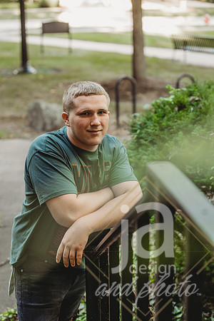 Rwarnersr25-@jadesignandphoto6