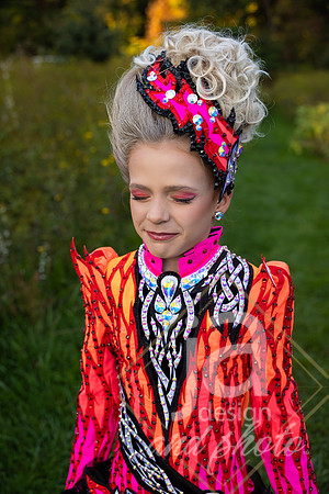 CapriEssonIrishreveal@jadesignandphoto-1