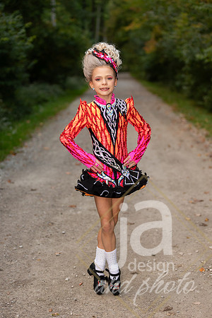 CapriEssonIrishreveal@jadesignandphoto-69