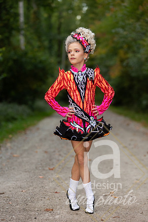 CapriEssonIrishreveal@jadesignandphoto-67