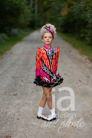 CapriEssonIrishreveal@jadesignandphoto-48