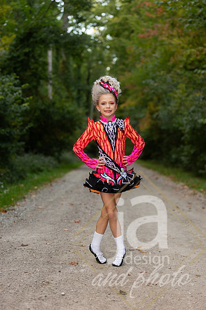 CapriEssonIrishreveal@jadesignandphoto-61