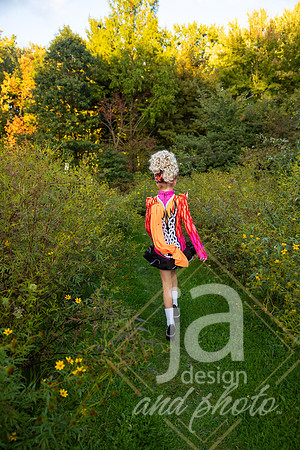 CapriEssonIrishreveal@jadesignandphoto-31