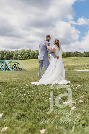 JohnsonWedding_Ceremony@jadesignandphotollc262