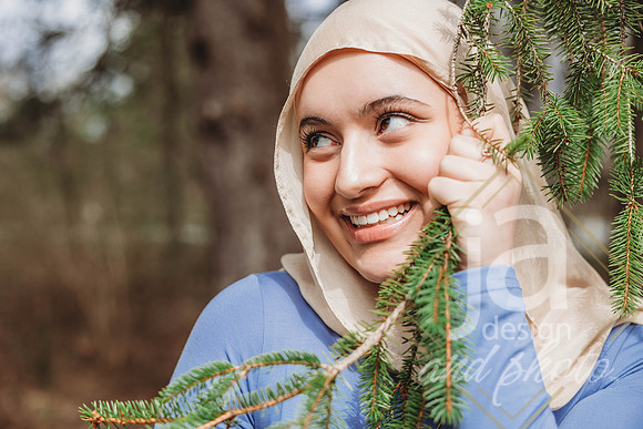 SujudMustafaSr25@jadesignandphotollc15