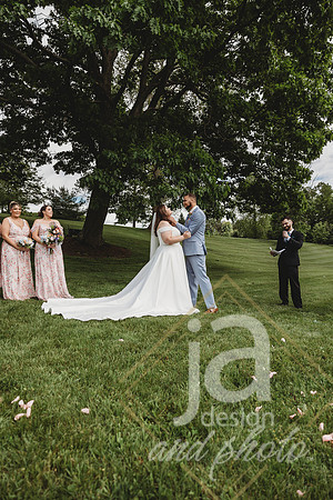 JohnsonWedding_Ceremony@jadesignandphotollc235