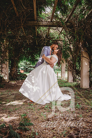 JohnsonWedding_BridalSession@jadesignandphotollc112