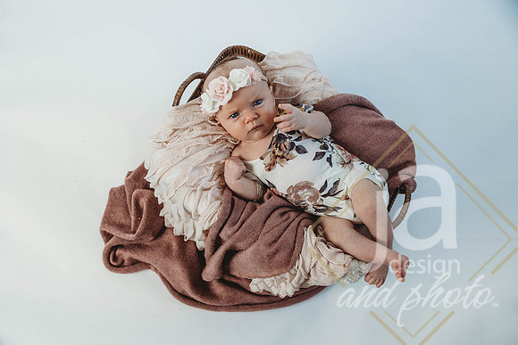 KBNewborn@jadesignandphotollc59