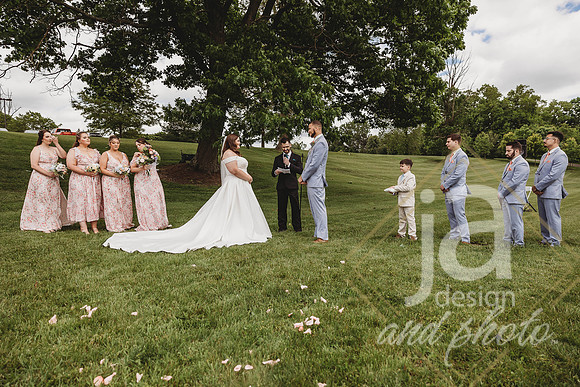 JohnsonWedding_Ceremony@jadesignandphotollc185