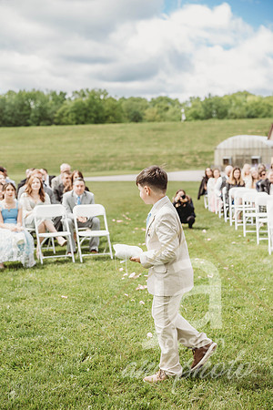 JohnsonWedding_Ceremony@jadesignandphotollc213