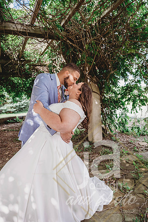 JohnsonWedding_BridalSession@jadesignandphotollc115