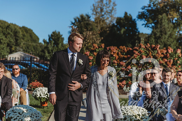 mayerwedding_Ceremony-@jadesignandphoto43