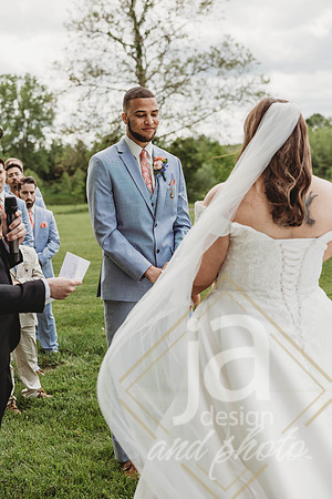JohnsonWedding_Ceremony@jadesignandphotollc196