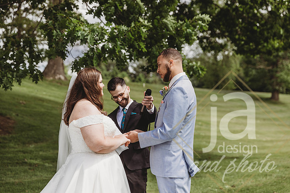 JohnsonWedding_Ceremony@jadesignandphotollc229