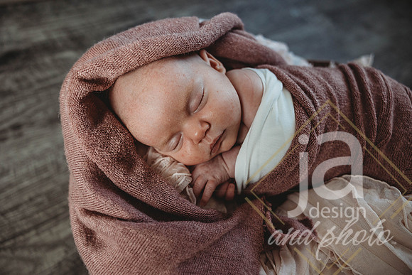 KBNewborn@jadesignandphotollc52