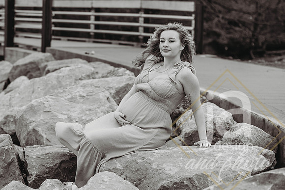 KArmaroMaternity@jadesignandphotollc91