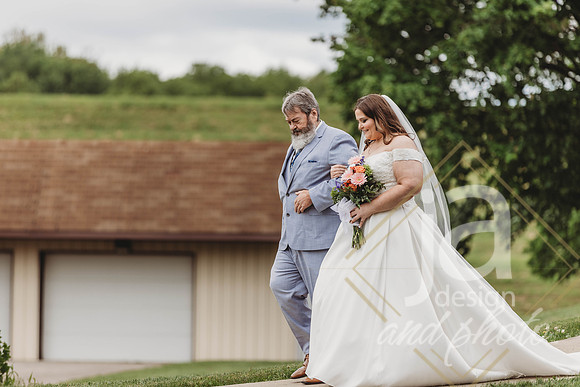JohnsonWedding_Ceremony@jadesignandphotollc117