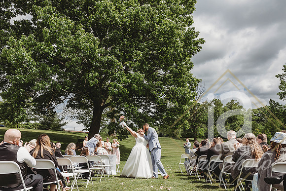 JohnsonWedding_Ceremony@jadesignandphotollc251