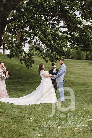 JohnsonWedding_Ceremony@jadesignandphotollc216