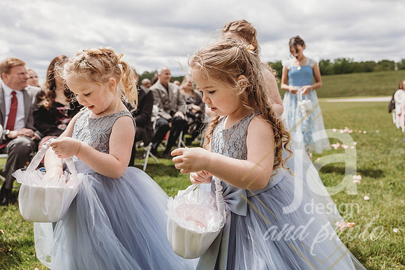 JohnsonWedding_Ceremony@jadesignandphotollc94
