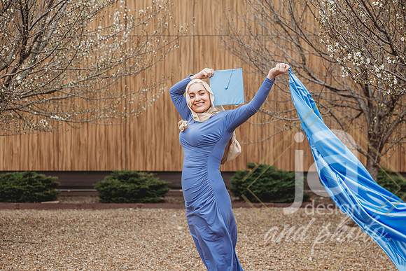 SujudMustafaSr25@jadesignandphotollc100