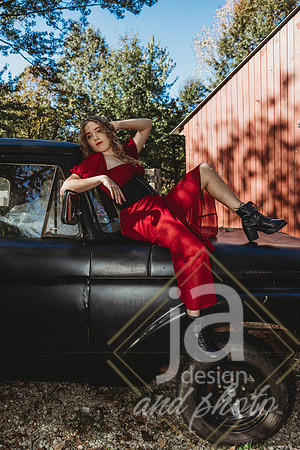 KaylaMini-@jadesignandphoto52