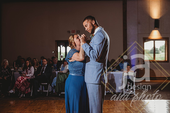 JohnsonWedding_CHReception@jadesignandphotollc284