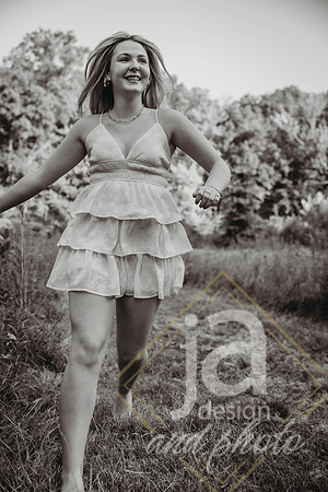 KadenceMSr@jadesignandphotollc78