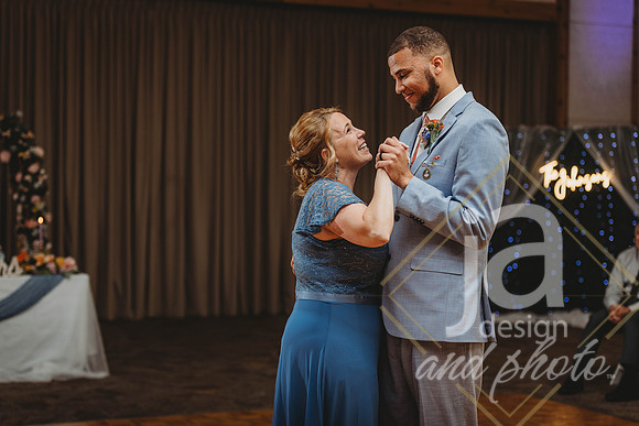 JohnsonWedding_CHReception@jadesignandphotollc299