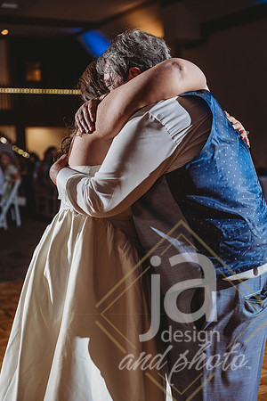 JohnsonWedding_CHReception@jadesignandphotollc257