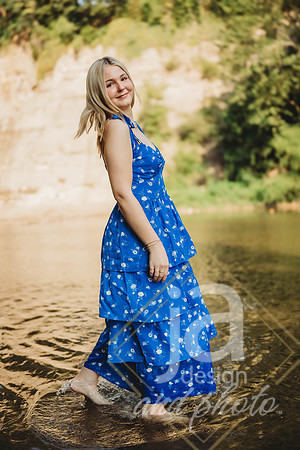 KadenceMSr@jadesignandphotollc25
