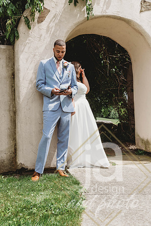 JohnsonWedding_FirstTouch@jadesignandphotollc53