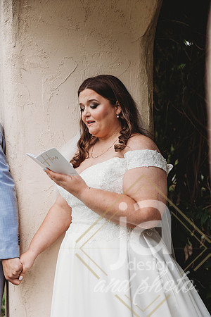 JohnsonWedding_FirstTouch@jadesignandphotollc24