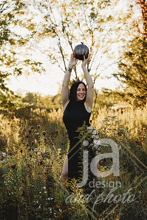 NicoleTspooky-@jadesignandphoto18