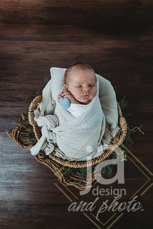 EnzoSaloNewborn-@jadesignandphoto1