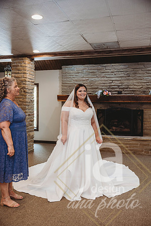 JohnsonWedding_FirstLook@jadesignandphotollc1