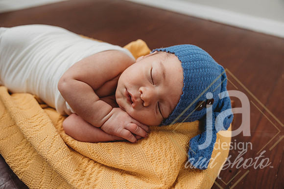 RobbyCostanzoNewborn@jadesignandphotollc30