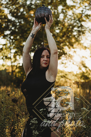 NicoleTspooky-@jadesignandphoto16