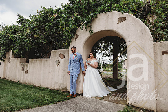 JohnsonWedding_FirstTouch@jadesignandphotollc39