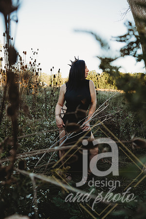 NicoleTspooky-@jadesignandphoto12