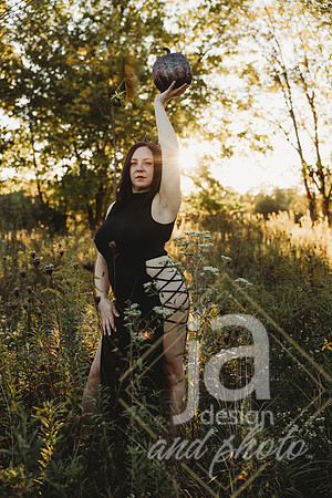 NicoleTspooky-@jadesignandphoto15