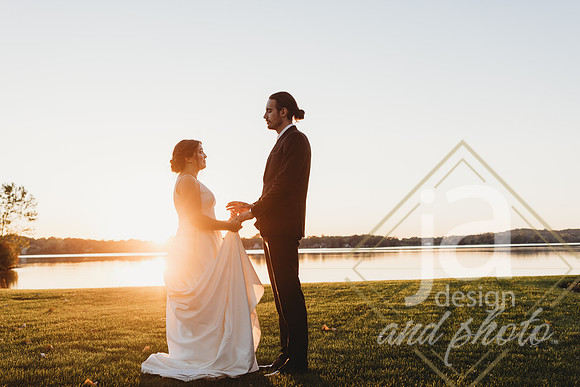 MayerWedding_GoldenHour-@jadesignandphoto24